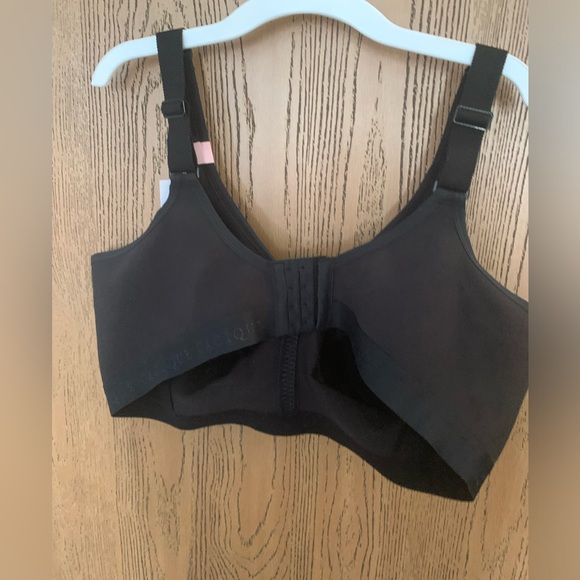 Lane Bryant Cacique Collection Black Wireless Comfort Bra - Picture 6 of 6